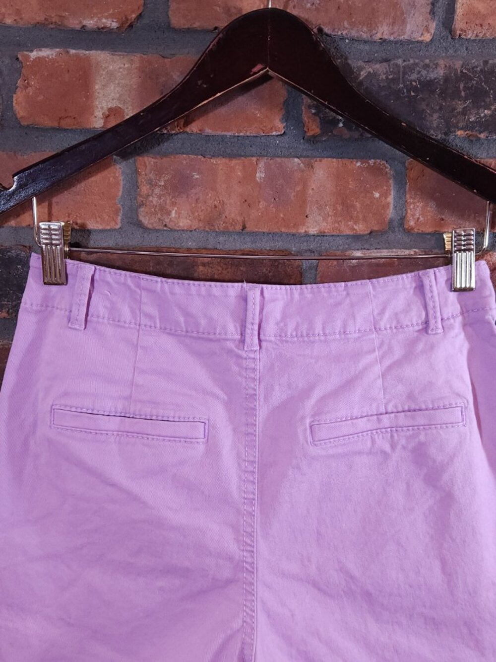 LOFT High Rise Washed Twill Flat Front 3.5" Chino Shorts in Purple Women's 0 - Picture 5 of 6
